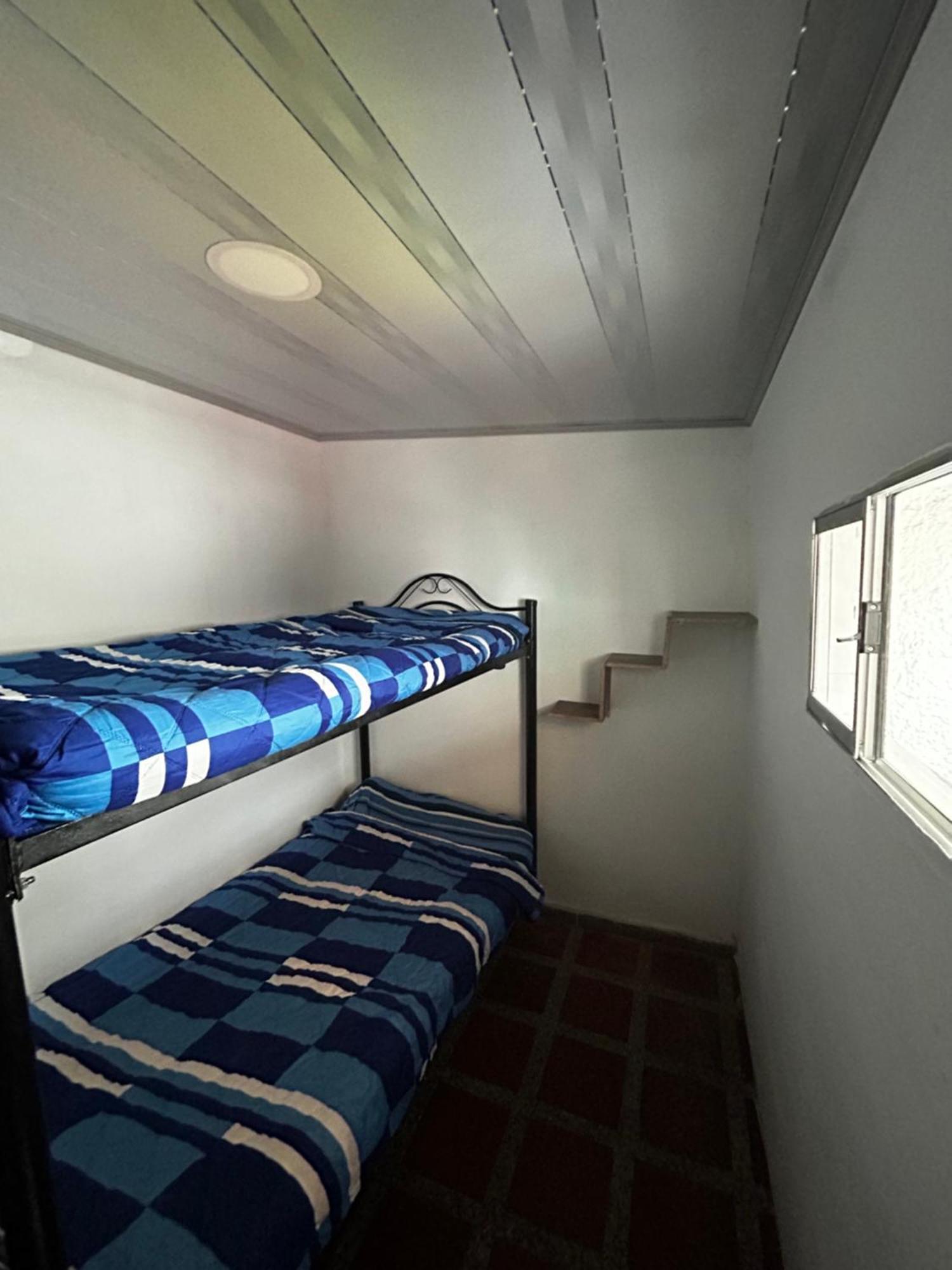 Hostel Urban City Medellin Bagian luar foto