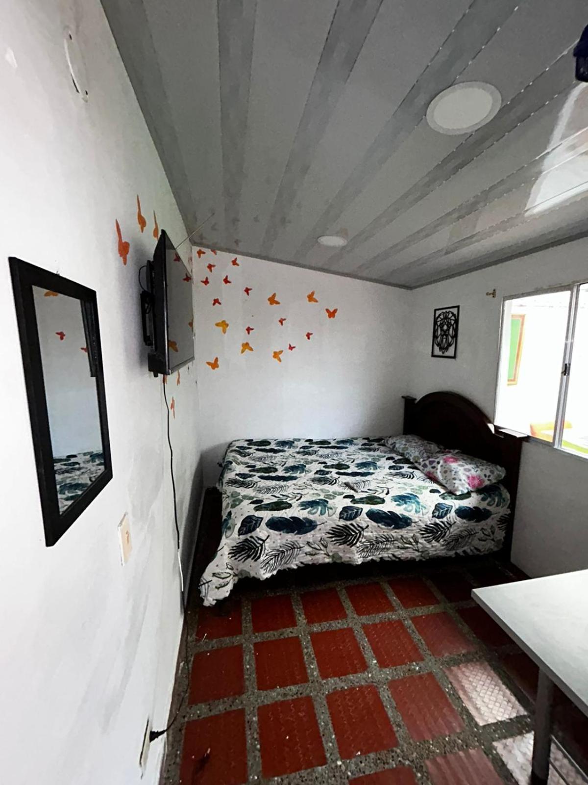 Hostel Urban City Medellin Bagian luar foto