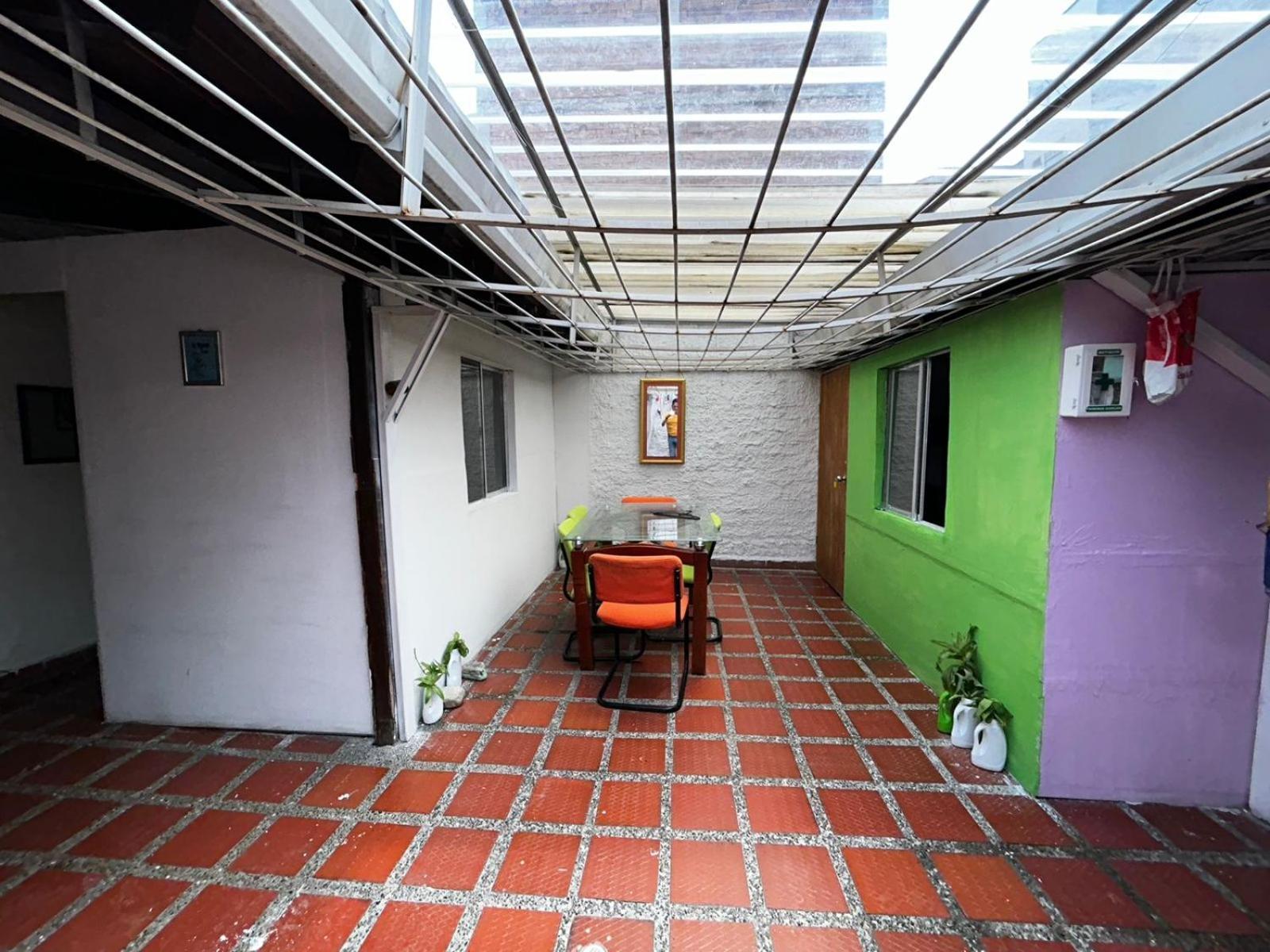 Hostel Urban City Medellin Bagian luar foto