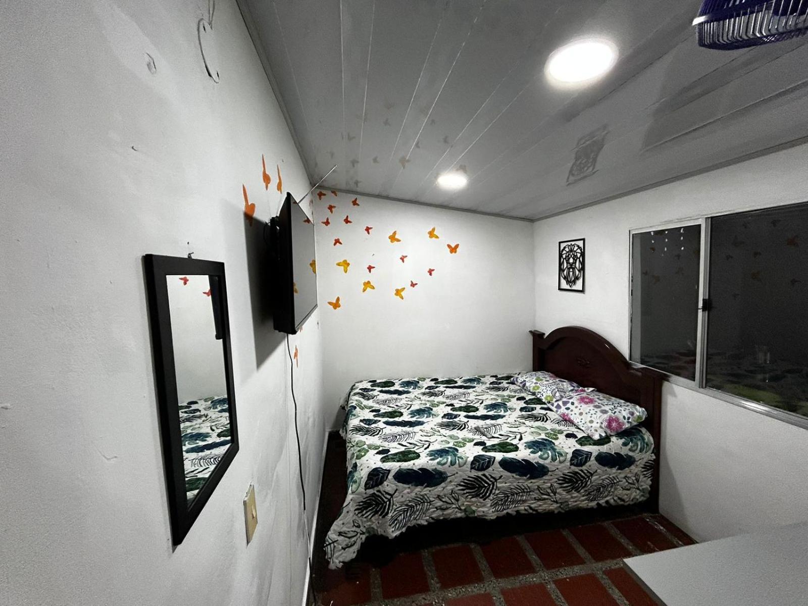 Hostel Urban City Medellin Bagian luar foto