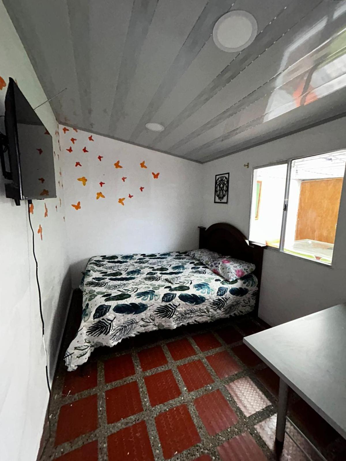 Hostel Urban City Medellin Bagian luar foto